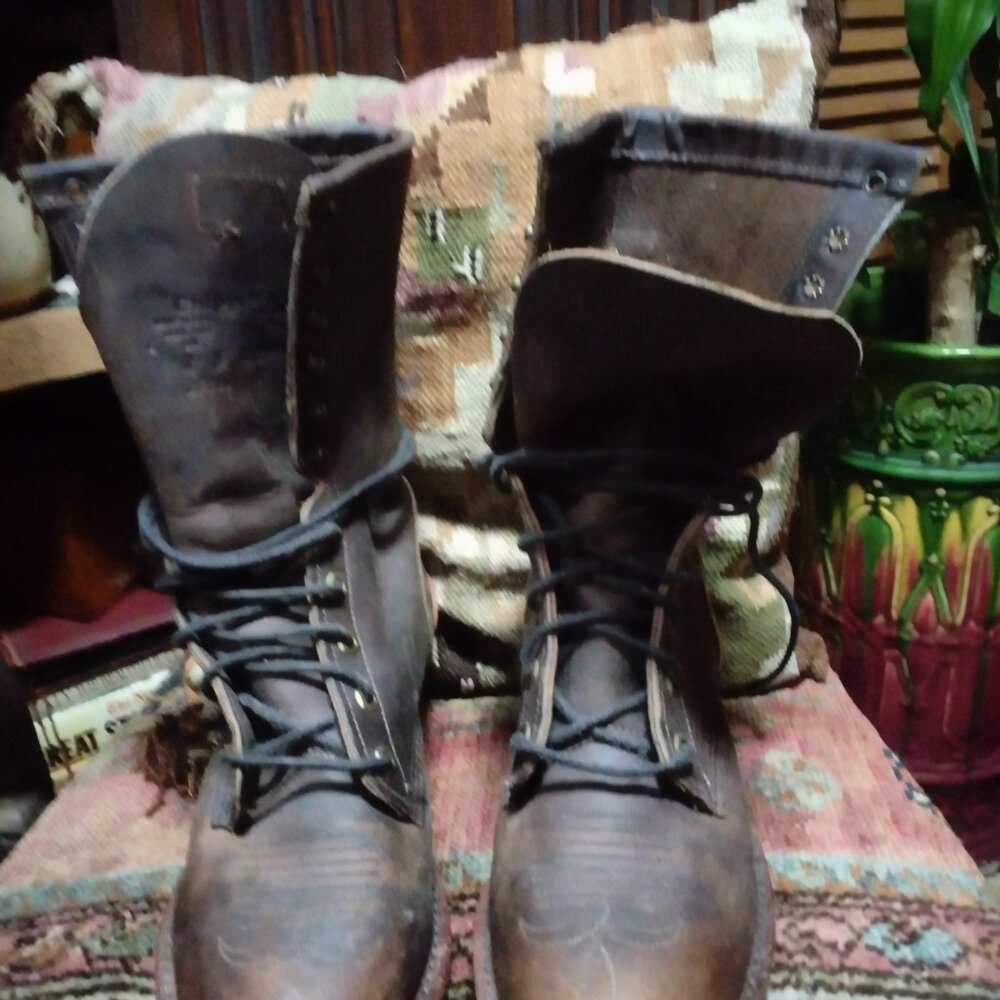 Men's Chippewa Lace Up Boots Size 8D